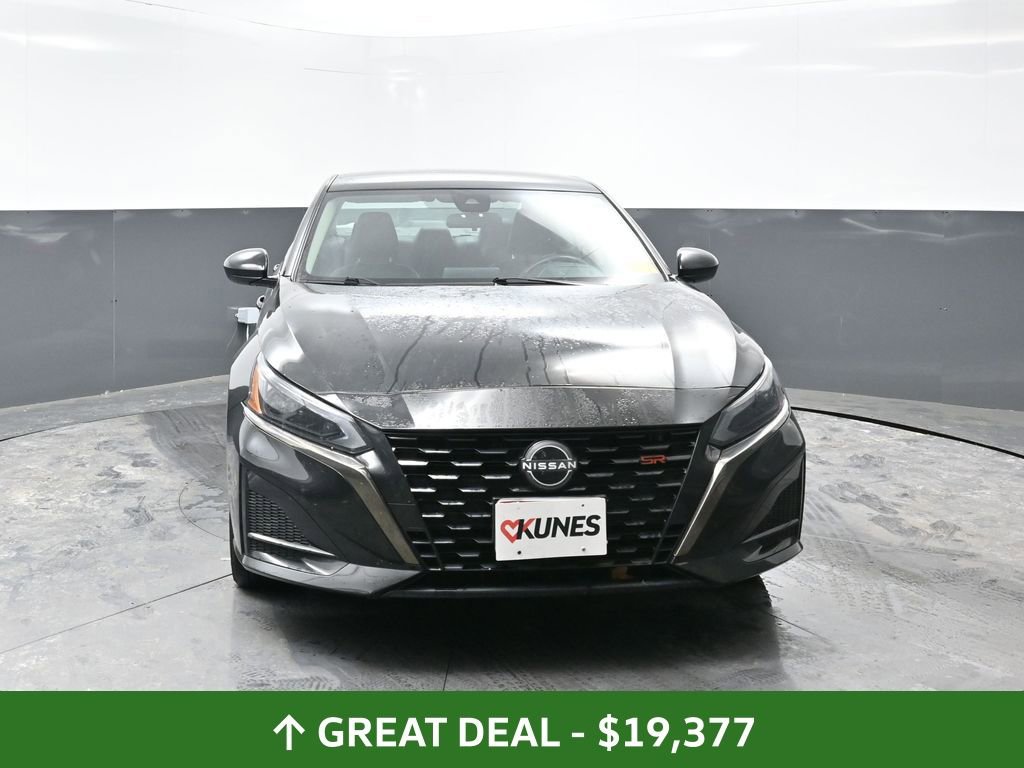 Used 2024 Nissan Altima 2.5 SR image 7