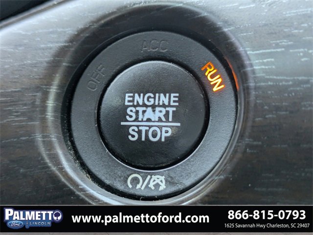 Used 2017 Jeep Grand Cherokee Limited w/ Luxury Group II image 31