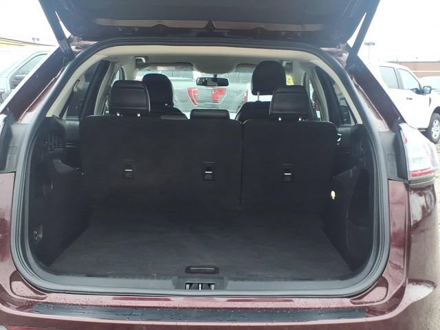 Used 2018 Ford Edge SEL w/ Equipment Group 201A AWD/4WD image 9