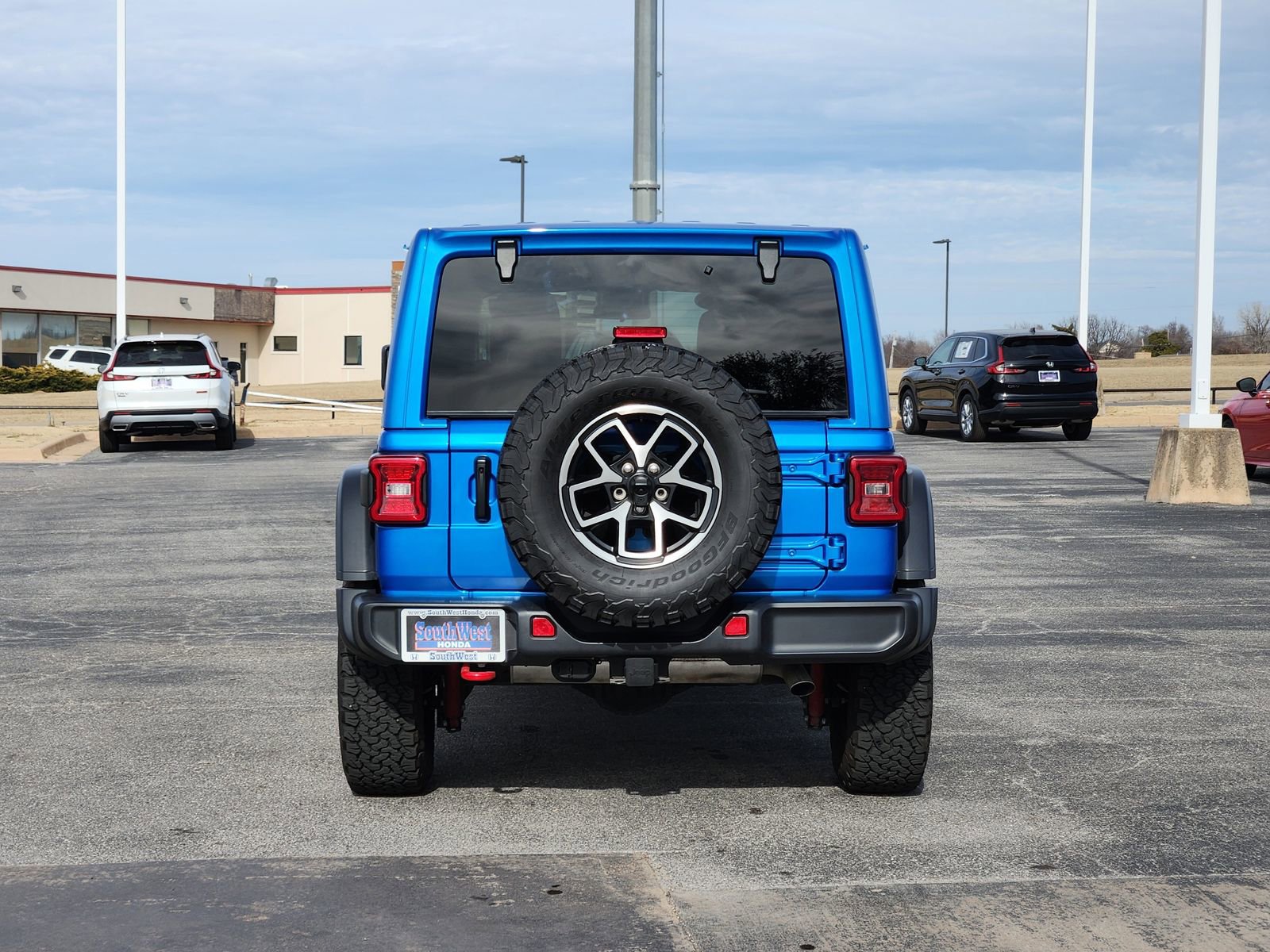 Used 2025 Jeep Wrangler Unlimited Rubicon image 8