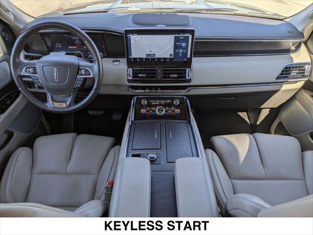 Used 2024 Lincoln Navigator Reserve AWD/4WD image 23