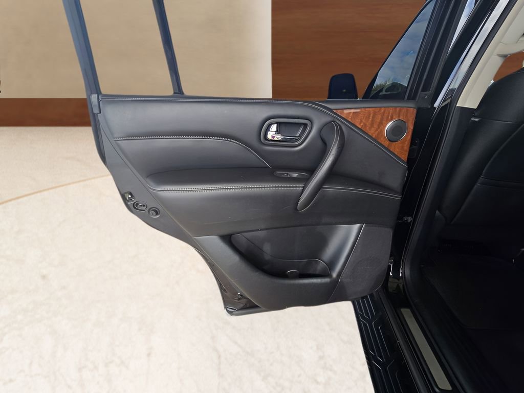 Used 2018 INFINITI QX80 2WD w/ Driver Assistance Package image 71