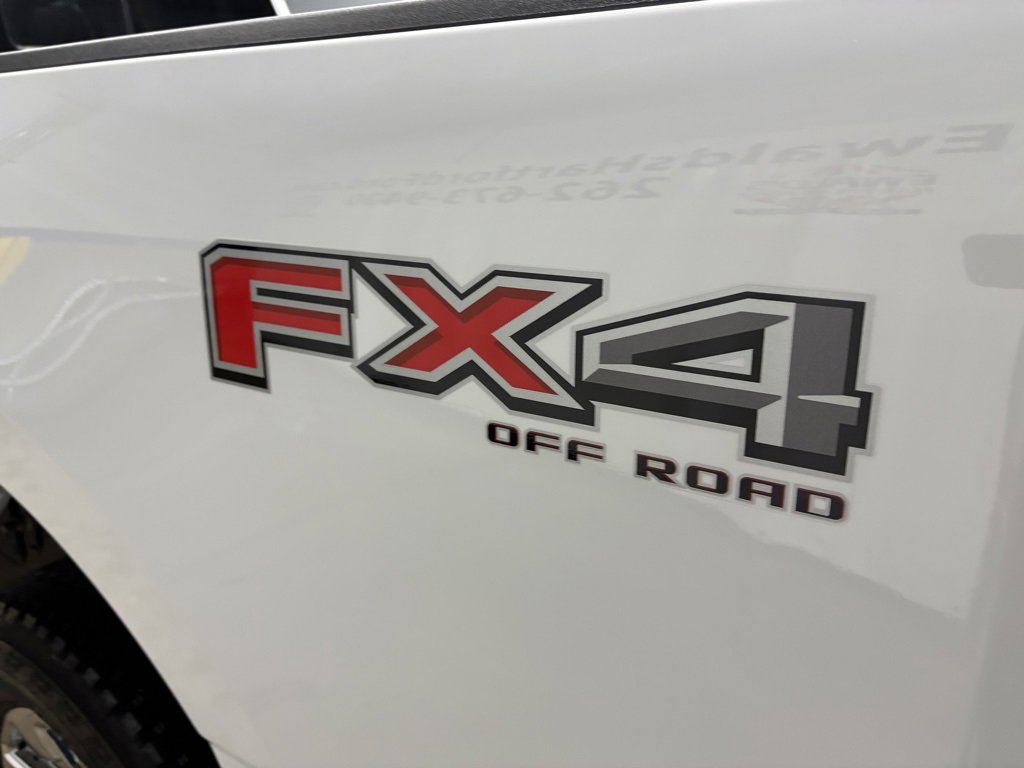 Used 2024 Ford F350 Lariat w/ Lariat Ultimate Package image 30