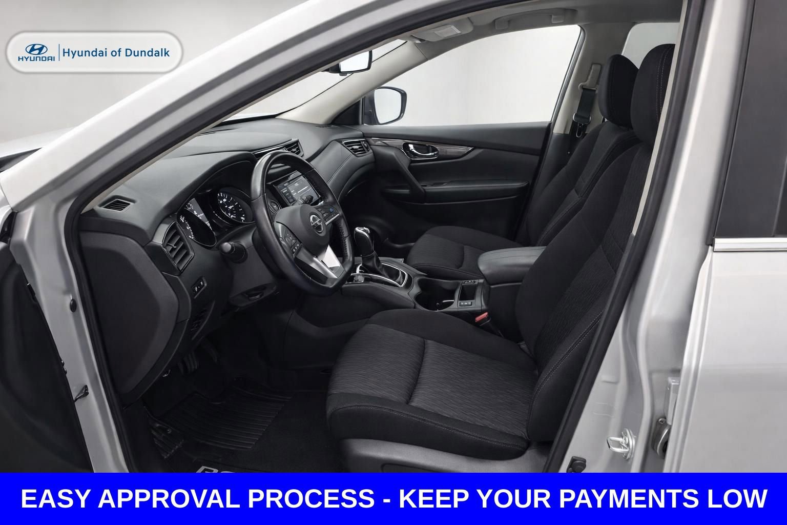 Used 2020 Nissan Rogue SV w/ Sun & Sound Touring Package image 10