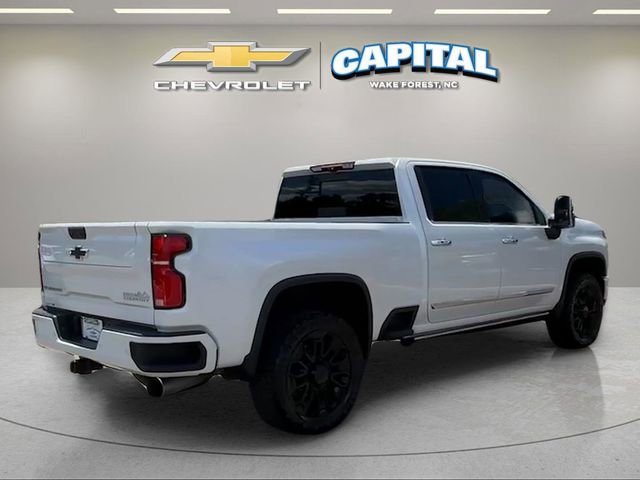 Used 2025 Chevrolet Silverado 2500 High Country w/ Technology Package AWD/4WD image 5