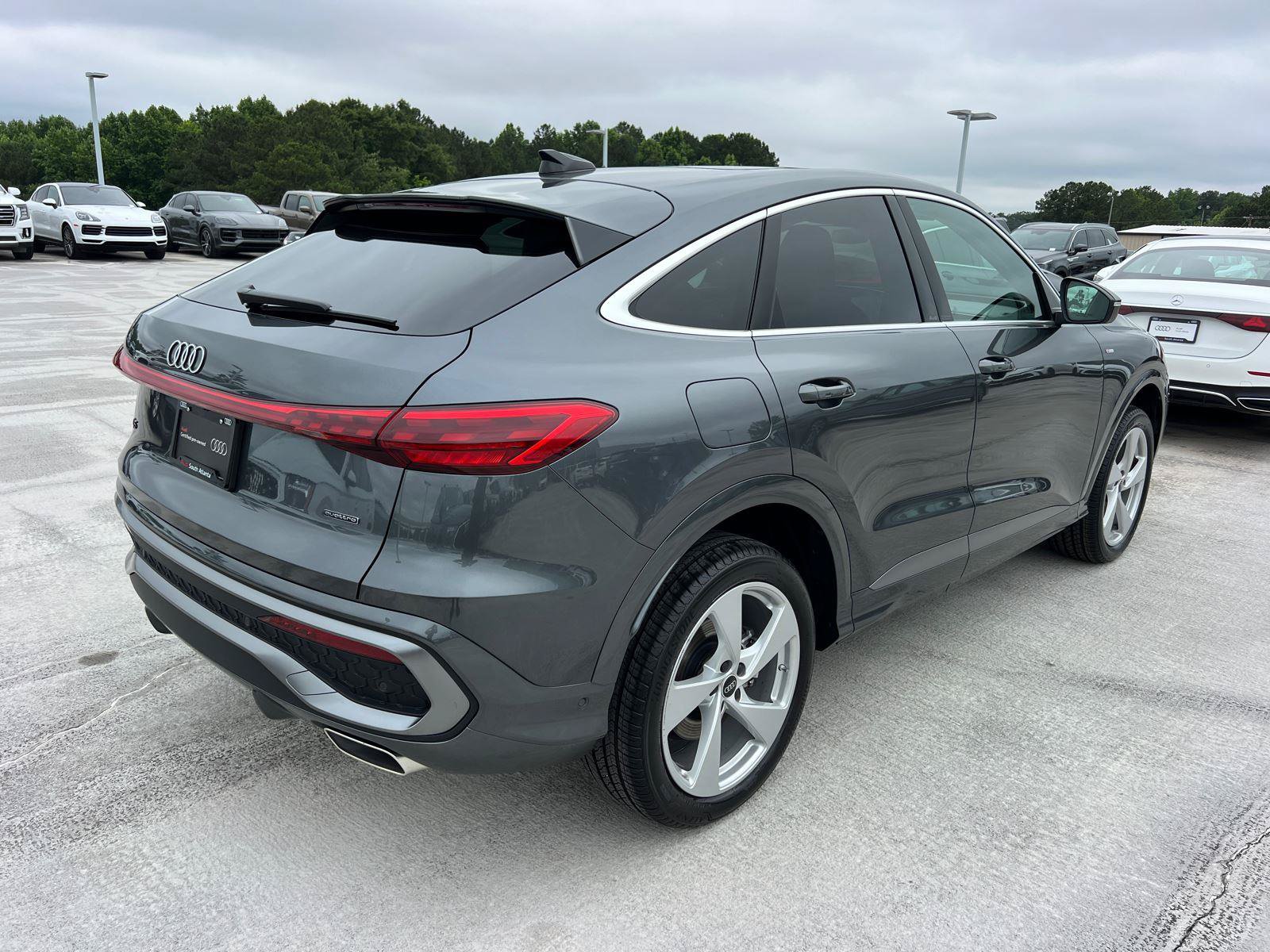 Certified 2025 Audi Q5 Premium Plus AWD/4WD image 5