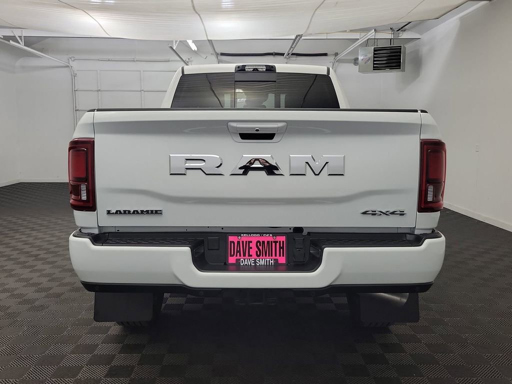 Used 2025 RAM 2500 Laramie w/ Towing Technology Group image 9