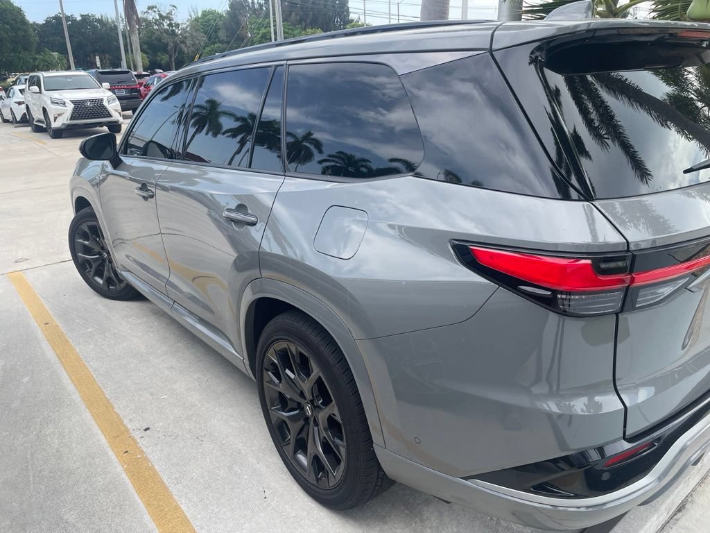 Used 2025 Lexus TX 500h AWD w/ Technology Package image 6