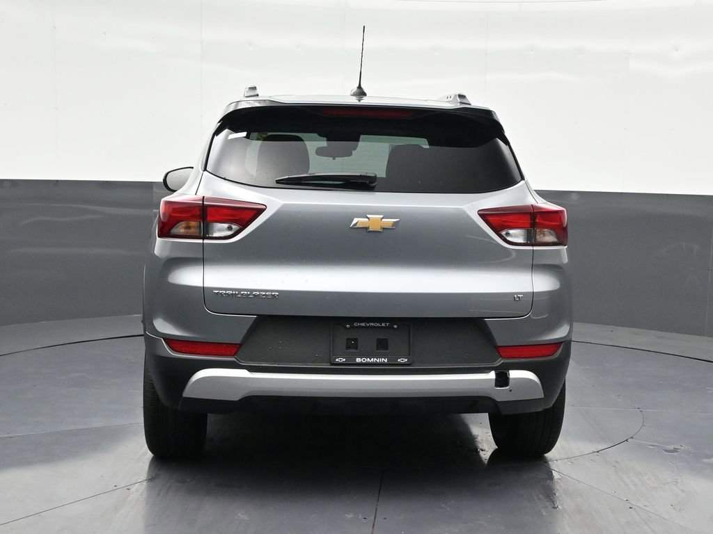 Used 2024 Chevrolet TrailBlazer LT image 4