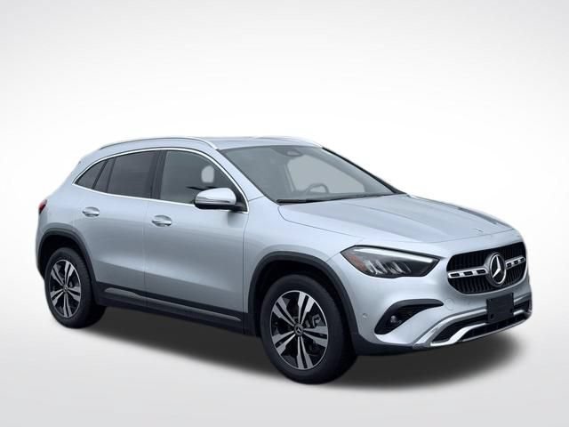 Used 2025 Mercedes-Benz GLA 250 4MATIC image 4