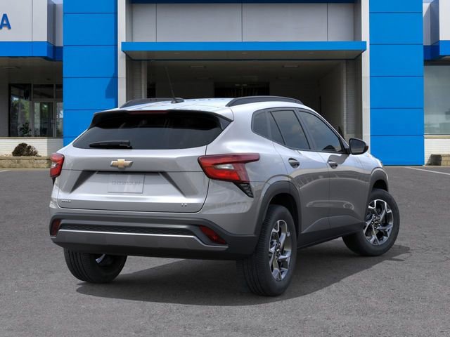 New 2026 Chevrolet Trax LT w/ LT Convenience Package FWD image 4