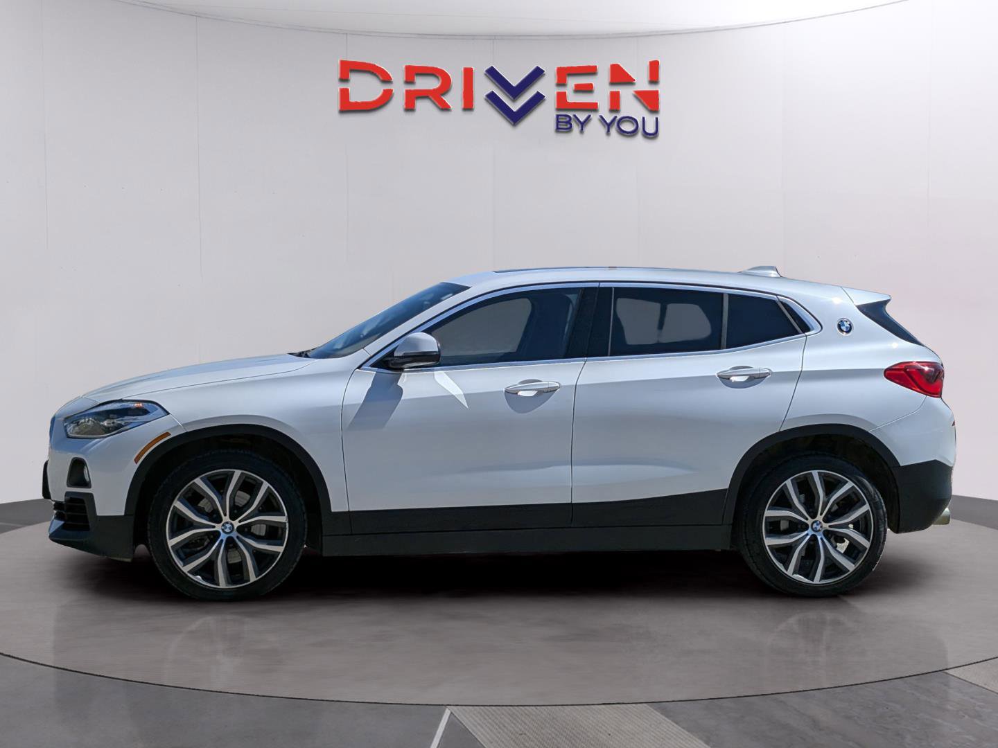 Used 2018 BMW X2 xDrive28i image 2