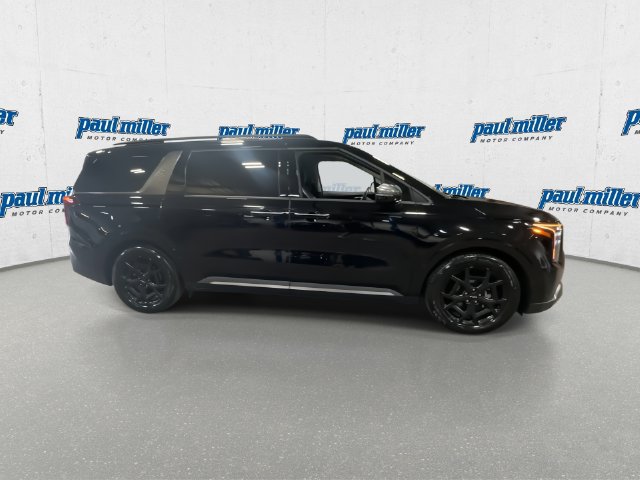 Used 2025 Kia Carnival SX Prestige FWD image 5