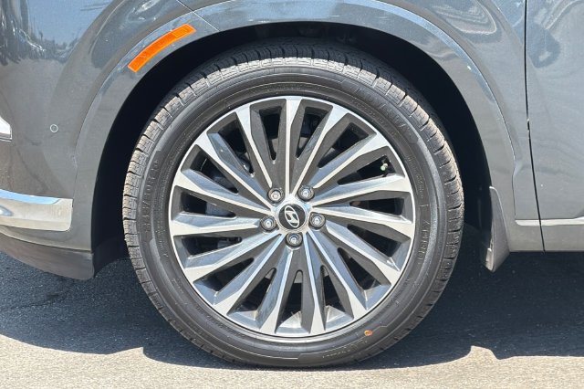 Used 2023 Hyundai Palisade Calligraphy w/ Cargo Package FWD image 36
