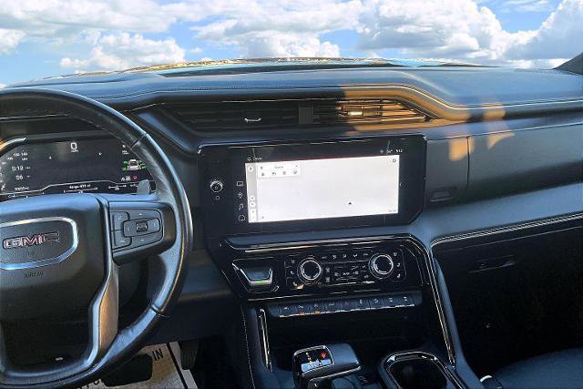 Used 2024 GMC Sierra 1500 AT4X image 10