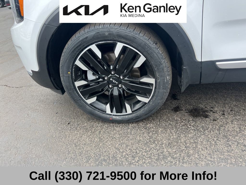 Certified 2023 Kia Telluride SX image 17