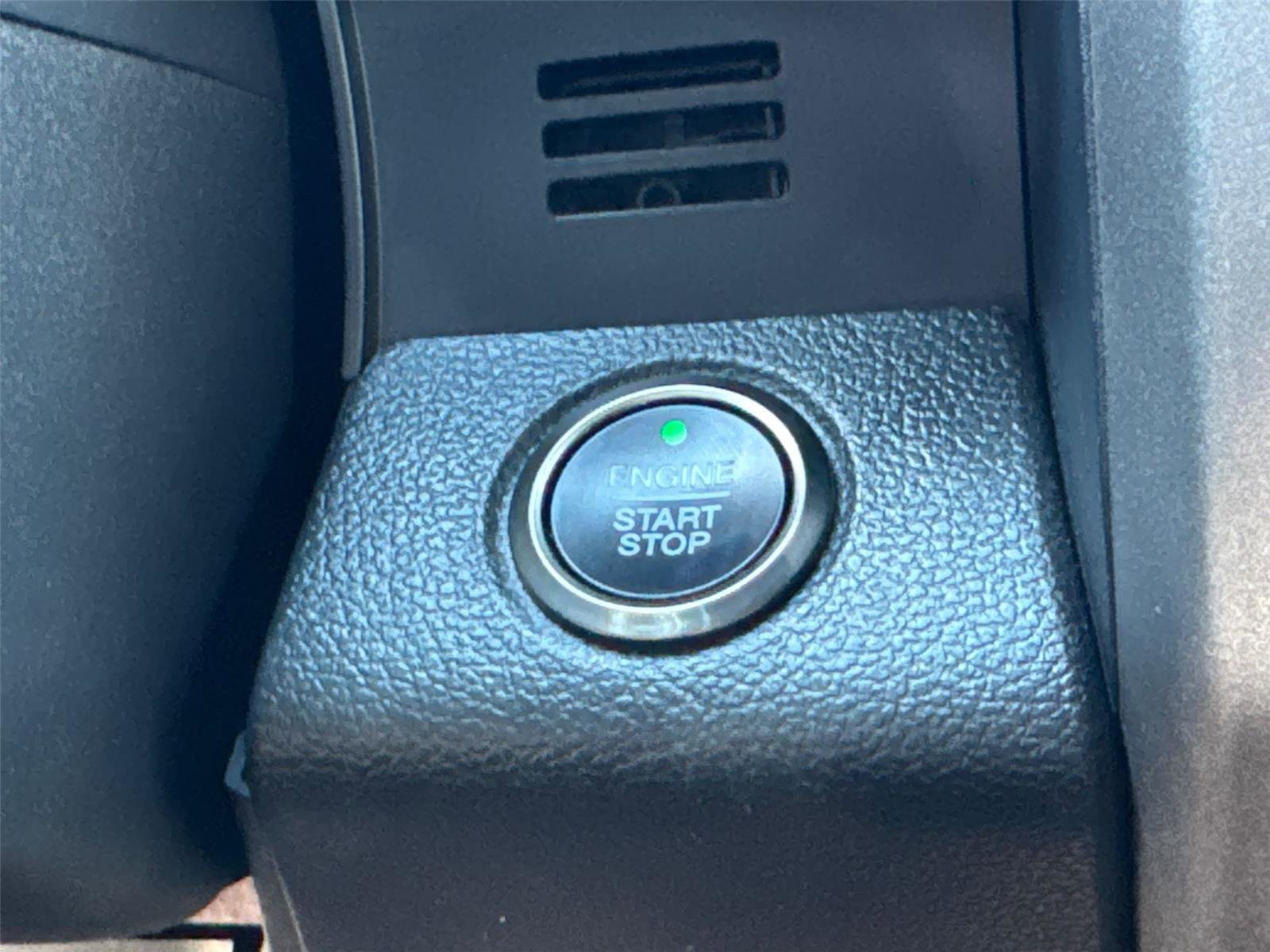 Certified 2020 Ford F150 Raptor w/ Equipment Group 802A Luxury image 31