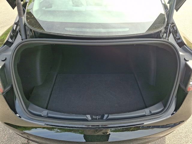 Used 2023 Tesla Model 3 Standard Range image 31