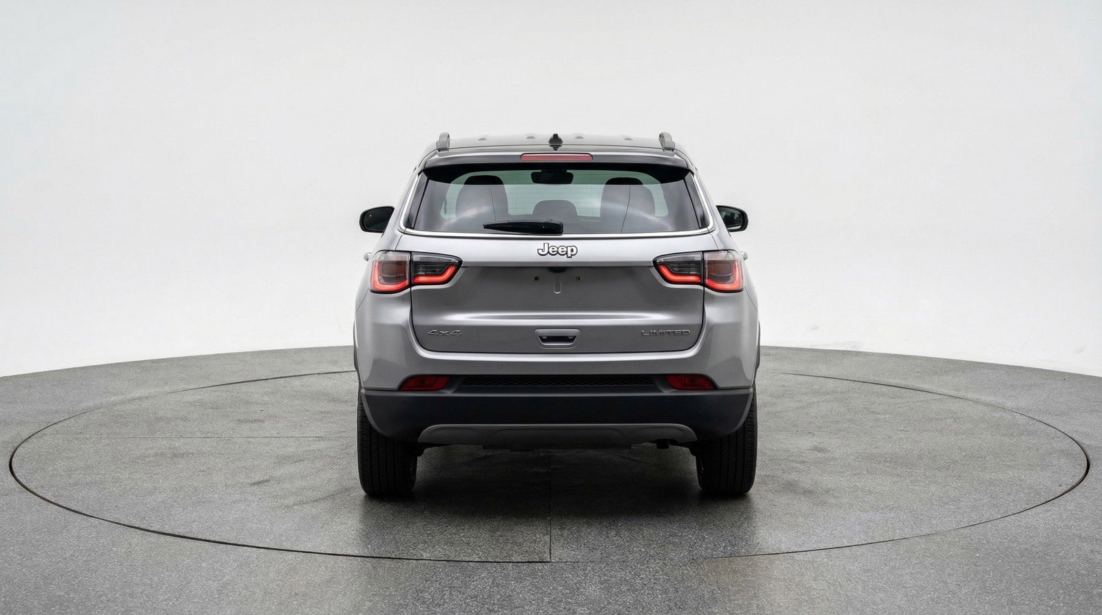 Used 2025 Jeep Compass Limited image 7