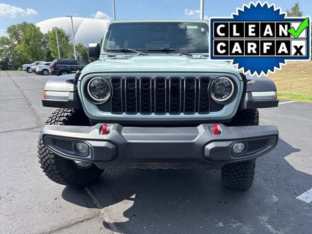 Used 2024 Jeep Wrangler Unlimited Rubicon image 2