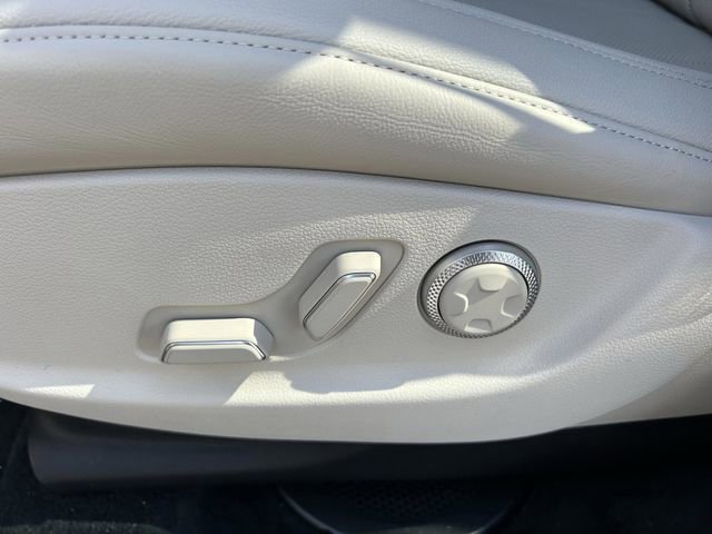 New 2026 Genesis GV80 2.5T Select image 25