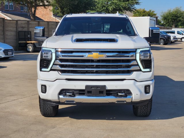 Used 2025 Chevrolet Silverado 2500 High Country w/ Technology Package AWD/4WD image 10
