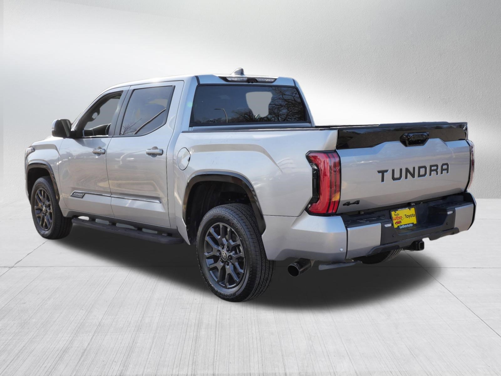Used 2025 Toyota Tundra Platinum image 5