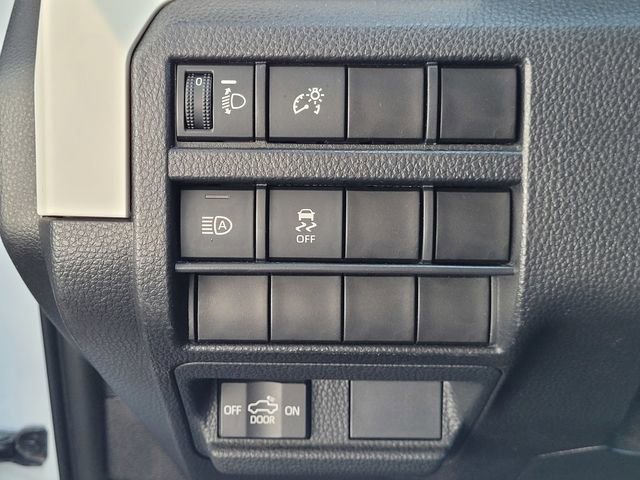 Used 2024 Toyota Tacoma TRD Off-Road AWD/4WD image 14