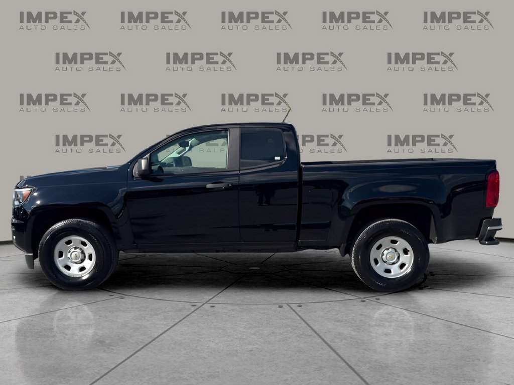 Used 2020 Chevrolet Colorado W/T RWD image 2