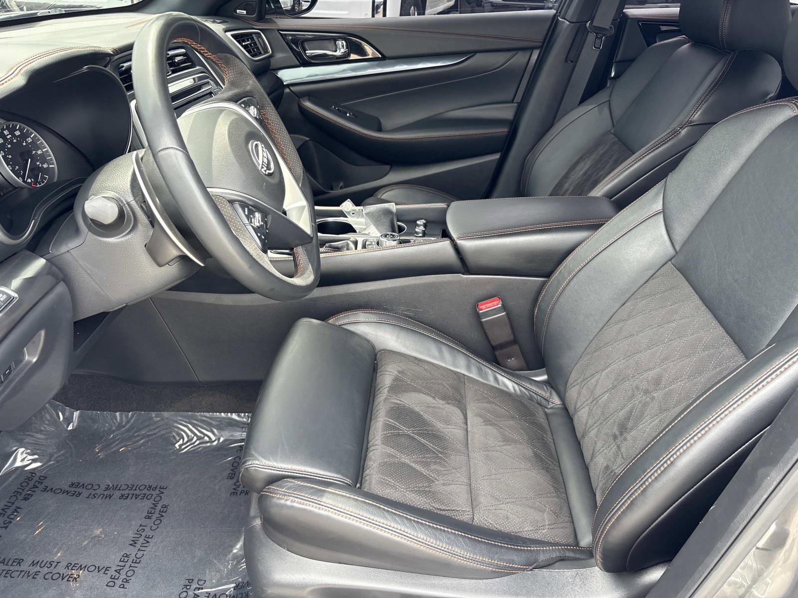 Used 2023 Nissan Maxima SR w/ Sport Mat Group FWD image 15