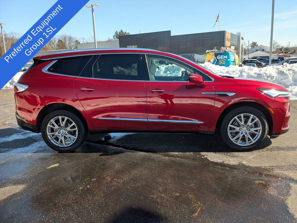 Used 2023 Buick Enclave Essence w/ Experience Buick Package image 3