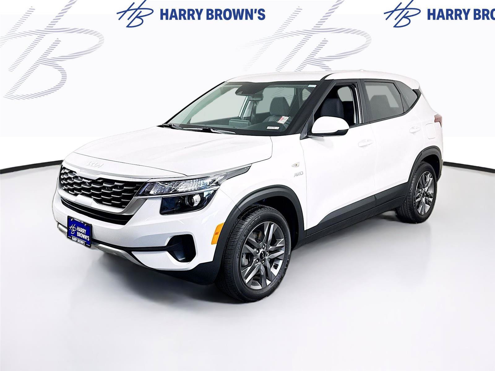Used 2023 Kia Seltos LX AWD/4WD image 1