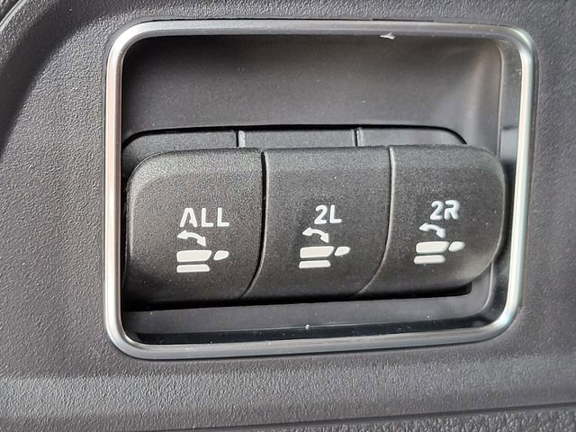 New 2025 Mercedes-Benz GLS 450 4MATIC image 13