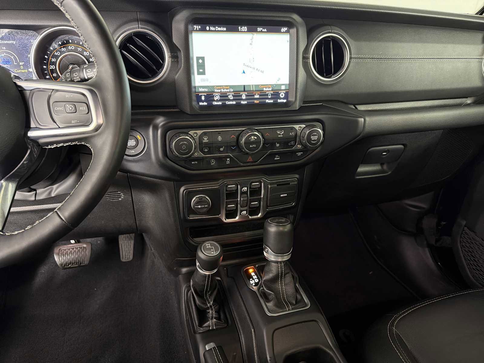 Used 2022 Jeep Wrangler Unlimited Sahara w/ Cold Weather Group image 31