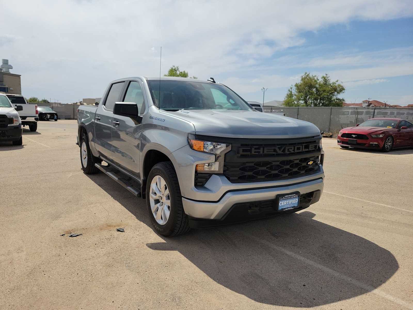 Used 2026 Chevrolet Silverado 1500 Custom RWD image 2