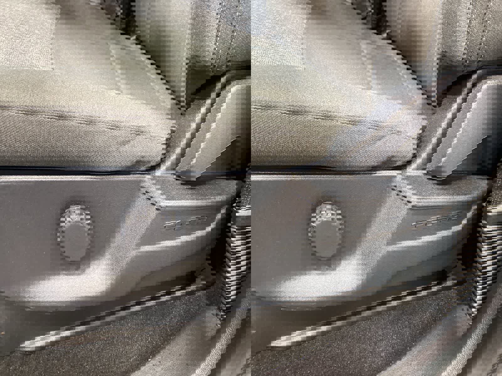 Used 2022 Ford F150 XLT image 16