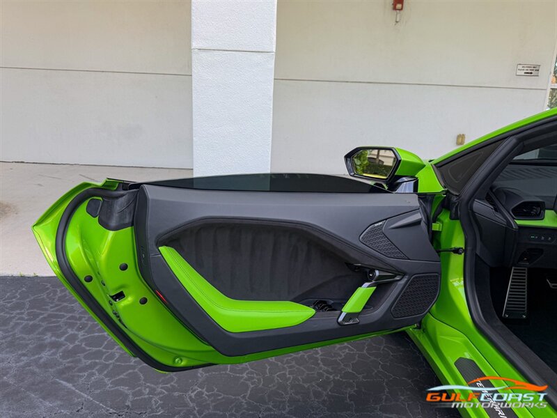 Used 2026 Lamborghini Temerario AWD/4WD image 20