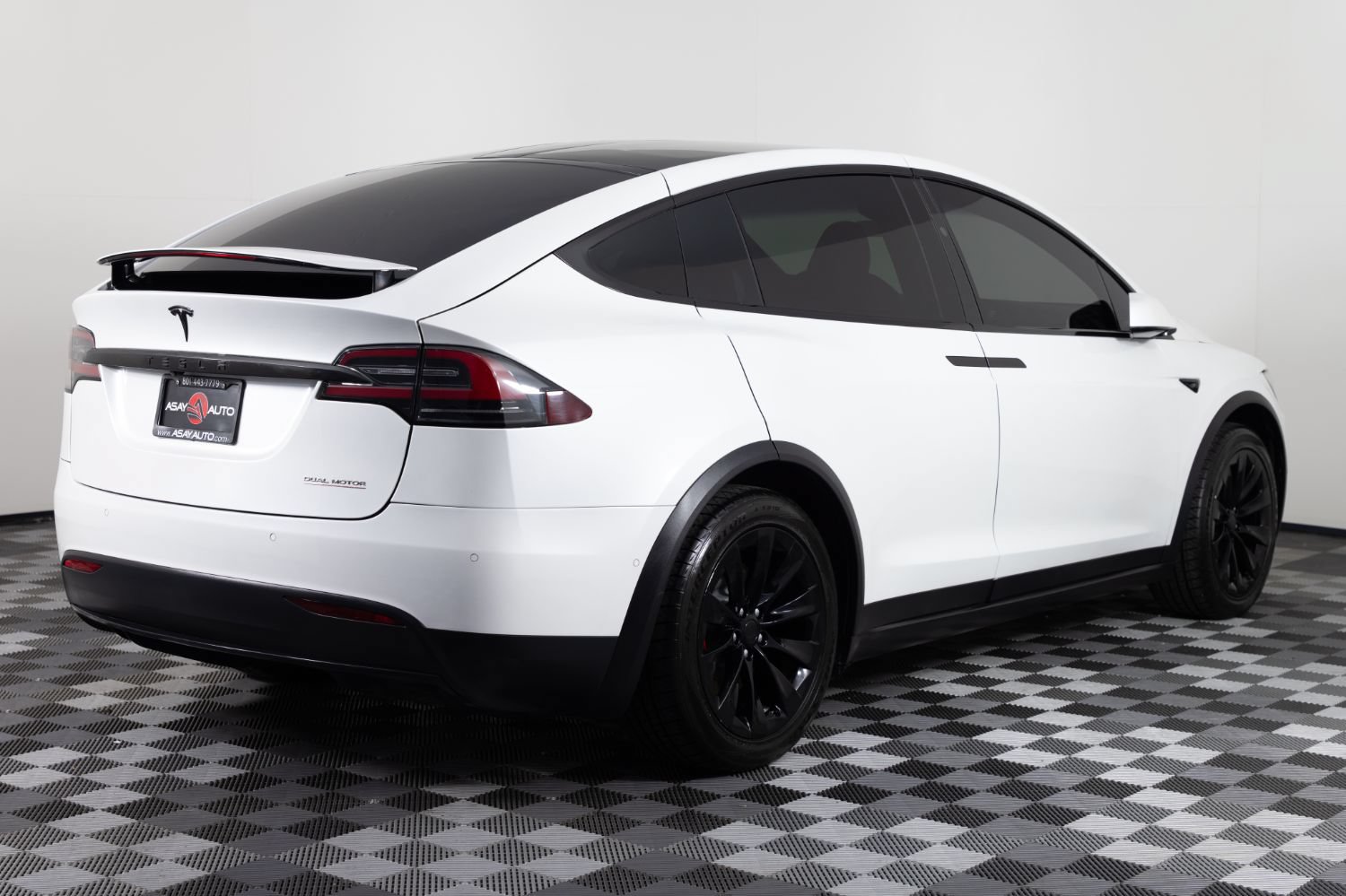 Used 2020 Tesla Model X Performance AWD/4WD image 8