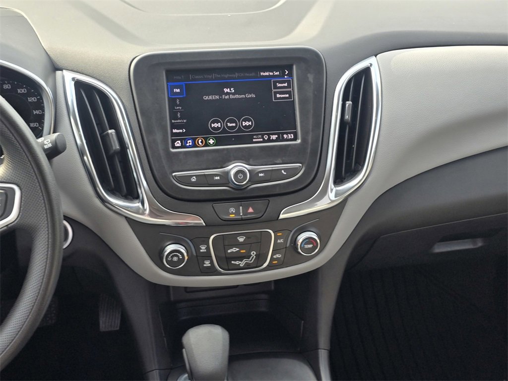 Used 2024 Chevrolet Equinox LS w/ LS Convenience Package image 16