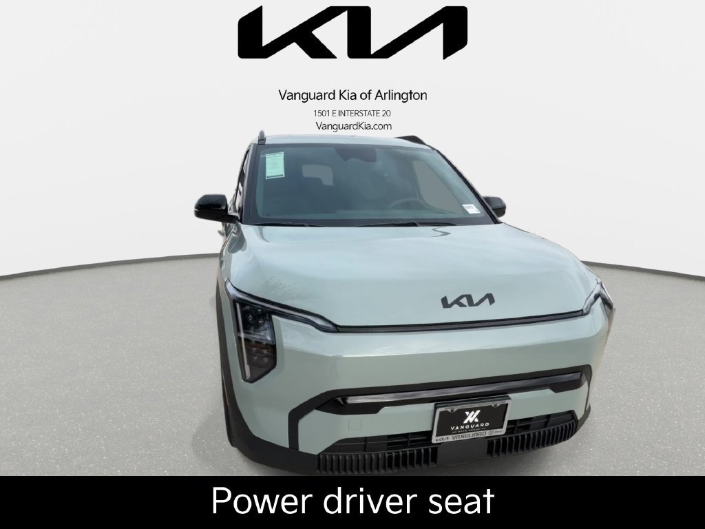 New 2027 Kia EV3 Wind FWD image 3