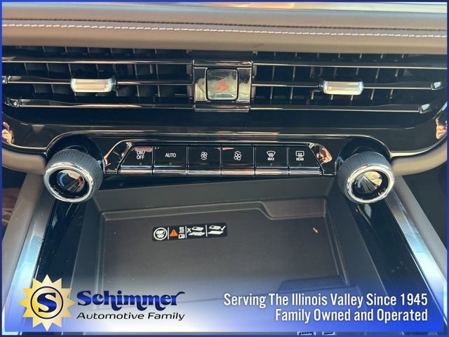 New 2026 Chevrolet Suburban LT w/ Comfort Package image 37