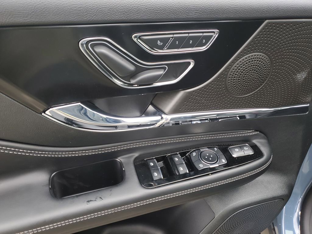 New 2026 Lincoln Corsair Reserve FWD image 19