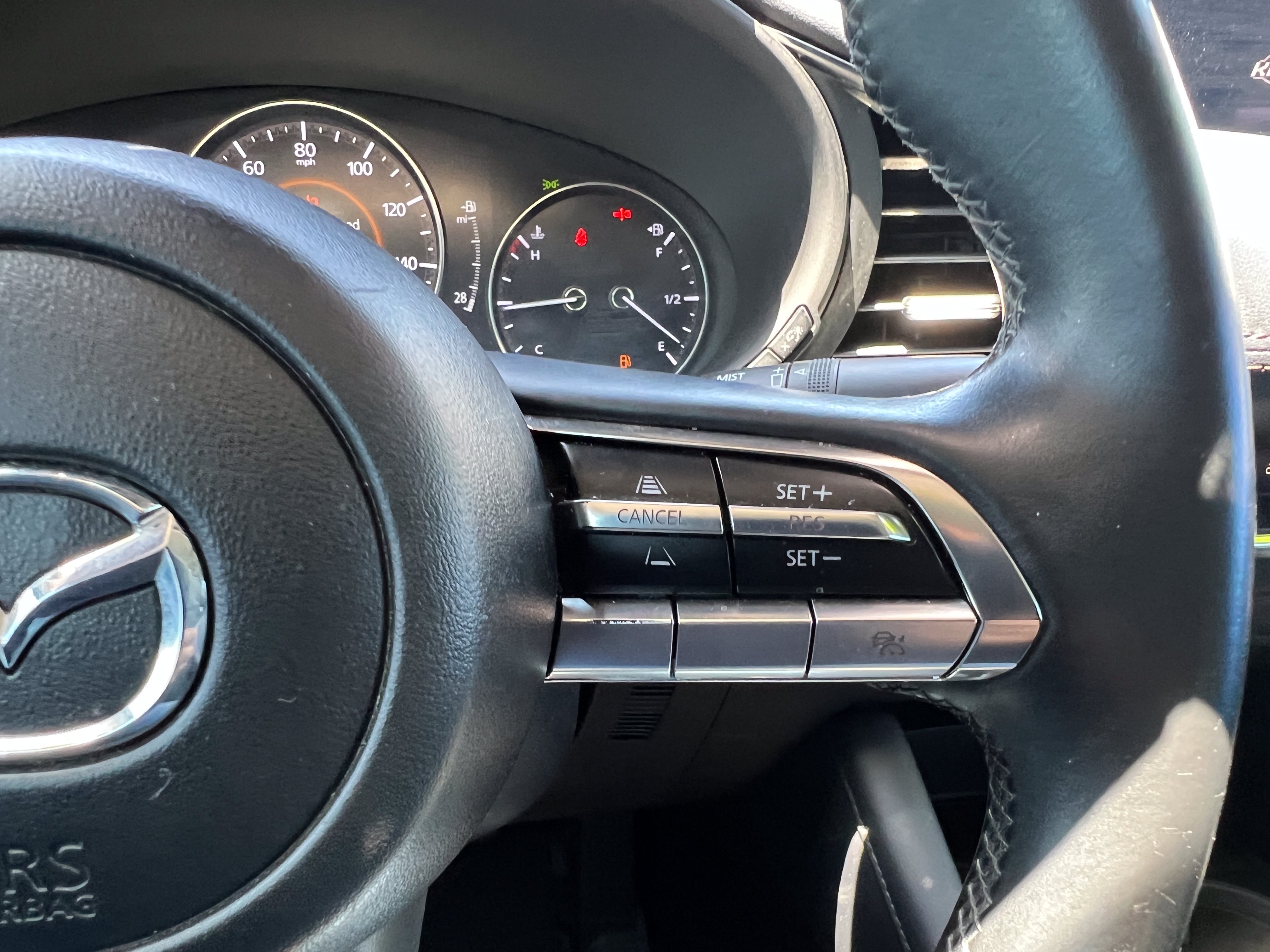 Used 2022 MAZDA MAZDA3 s FWD image 26