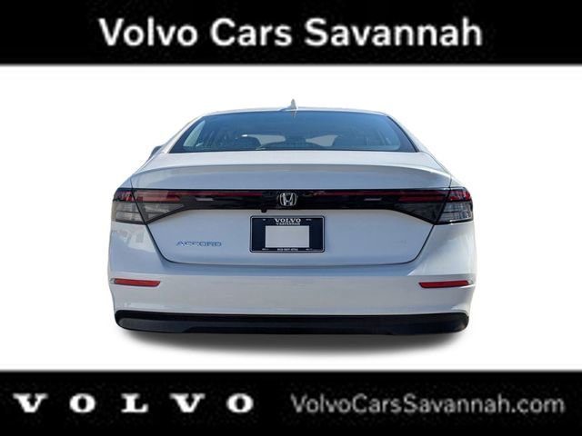 Used 2024 Honda Accord EX image 6