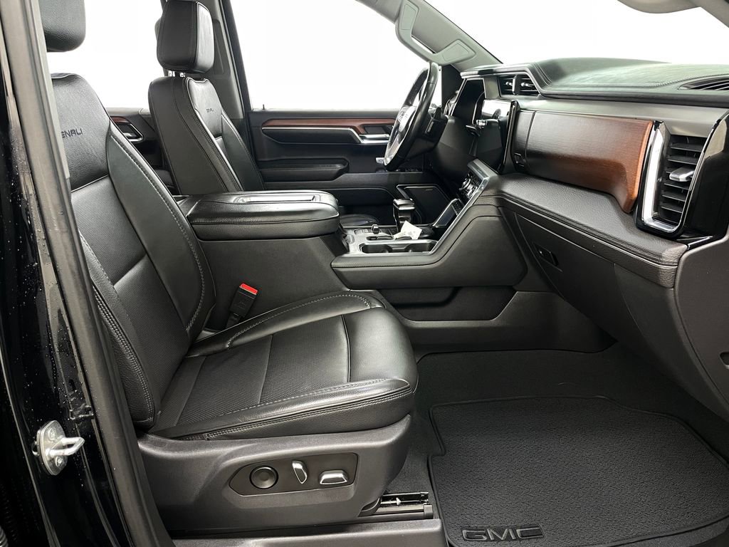 Used 2022 GMC Sierra 1500 Denali AWD/4WD image 42