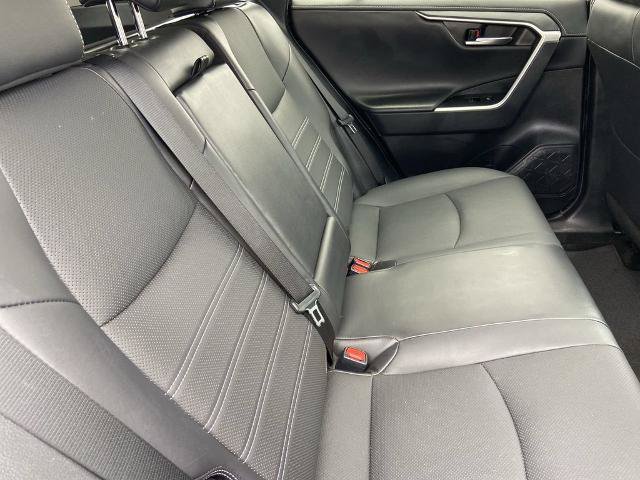 Used 2022 Toyota RAV4 Limited FWD image 23