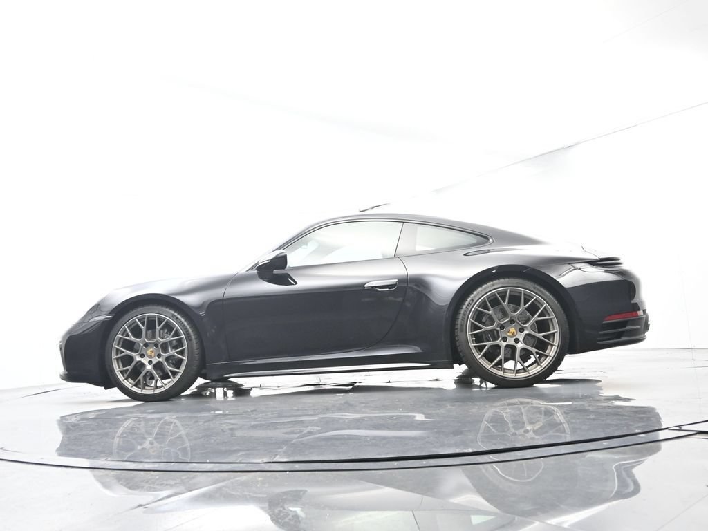 Certified 2024 Porsche 911 Carrera RWD image 44