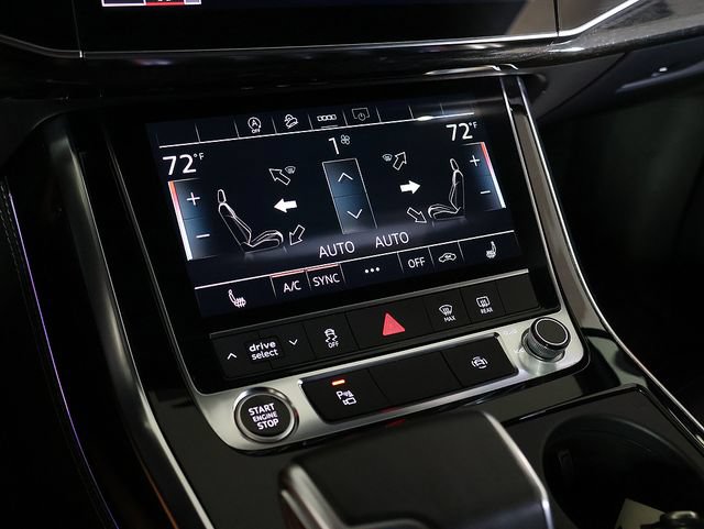 Used 2025 Audi Q7 3.0T Premium Plus AWD/4WD image 24