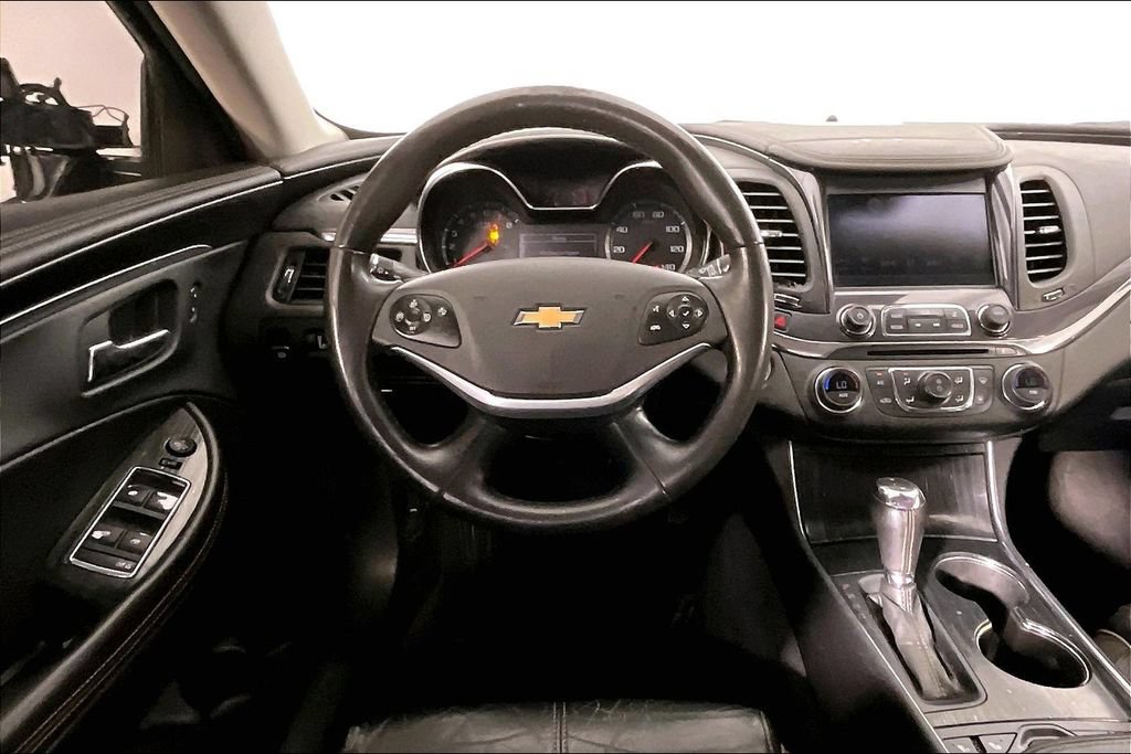 Used 2016 Chevrolet Impala LTZ FWD image 6
