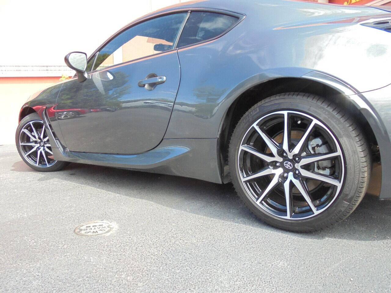 Used 2022 Toyota GR86 RWD image 21